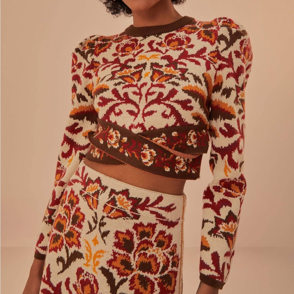 FARM Rio Multicolor Floral Crew Neck Sweater